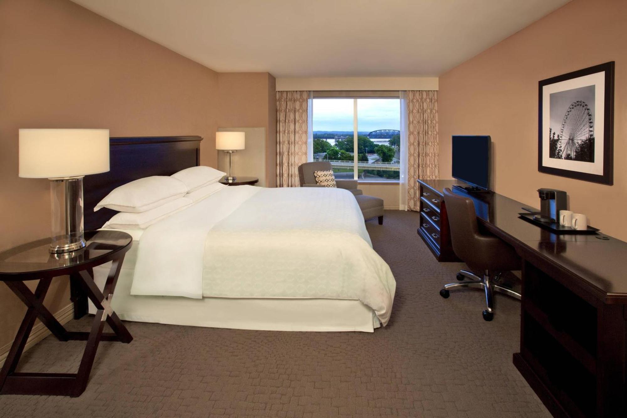 Sheraton Louisville Riverside 3* Jeffersonville