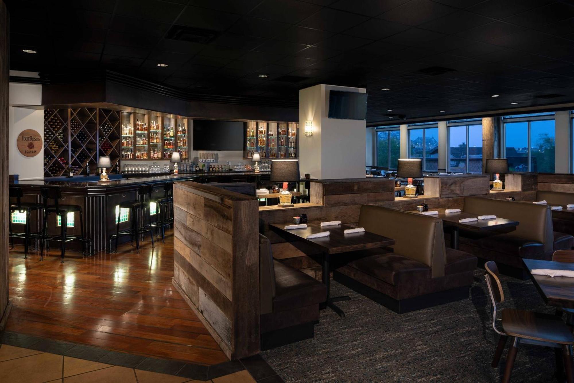 Sheraton Louisville Riverside 3* Jeffersonville