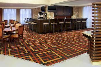 Sheraton Louisville Riverside 3*